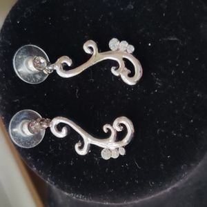 Vintage Cookie Lee Crystal earrings